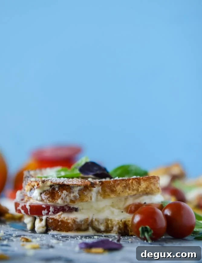 heirloom tomato and burrata grilled cheese by @howsweeteats I howsweeteats.com
