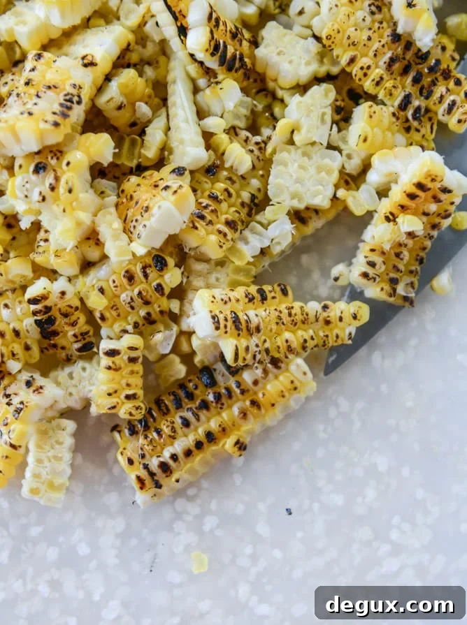 summer shrimp and charred corn pasta carbonara by @howsweeteats I howsweeteats.com