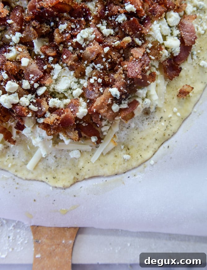 chipotle candied bacon and smoked blue cheese pizza by @howsweeteats I howsweeteats.com