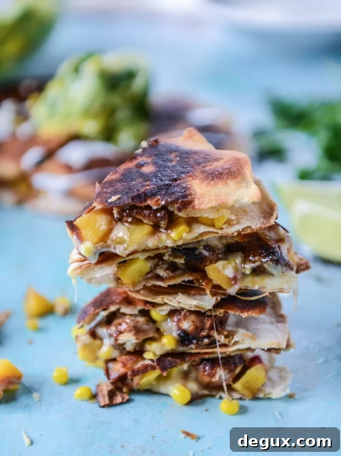 honey glazed chicken quesadillas with peach guacamole by @howsweeteats (in partnership with pernod classic) I howsweeteats.com 