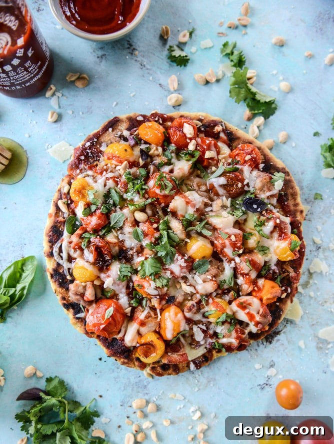 honey sriracha chicken flatbread I howsweeteats.com