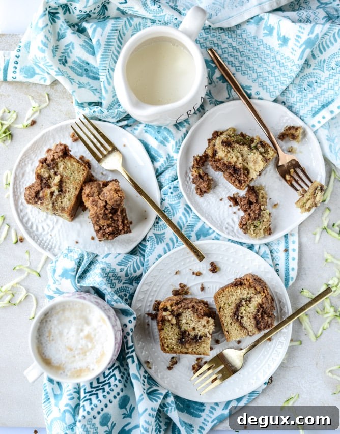 zucchini bread coffee cake by @howsweeteats I howsweeteats.com 