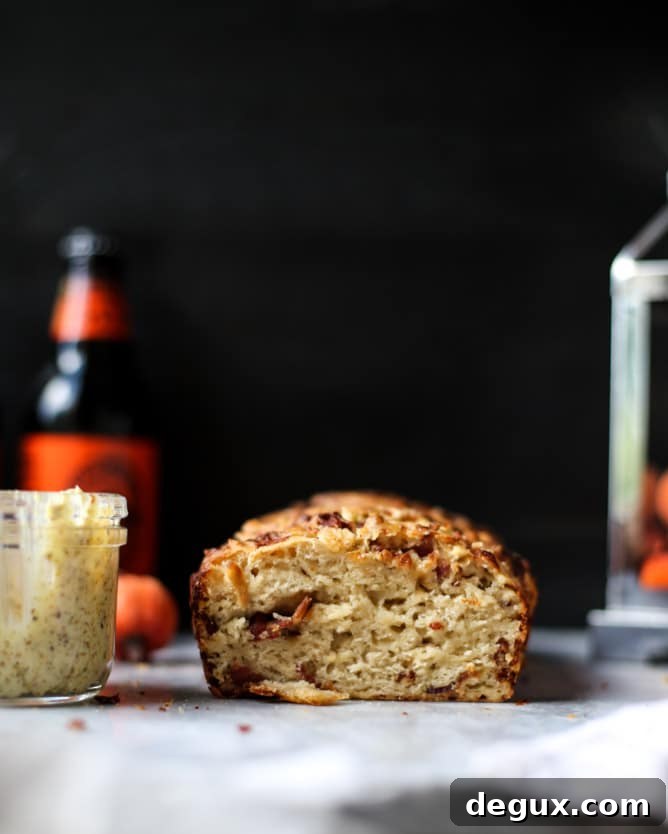 pumpkin cider beer bread with bacon and cheddar I howsweeteats.com