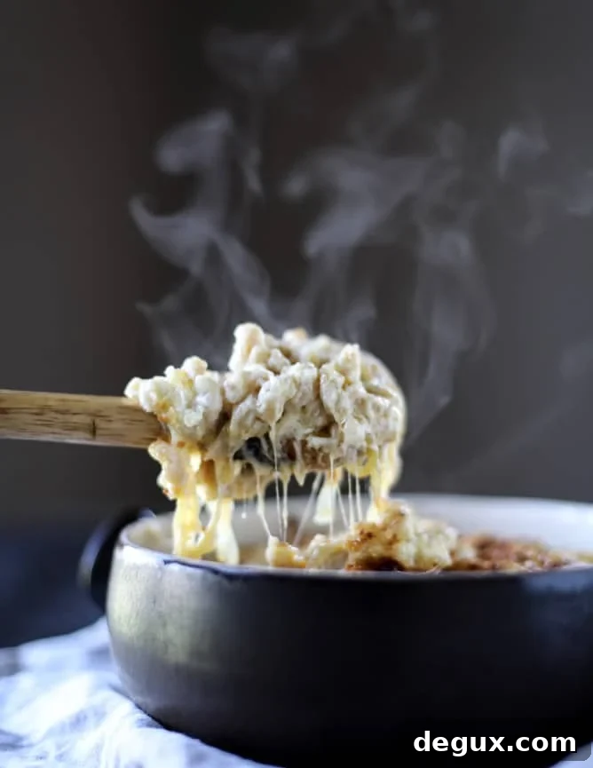 Gruyère Mac and Cheese with Sweet Caramelized Onions 3 gruyere mac and cheese with caramelized onions I howsweeteats.com