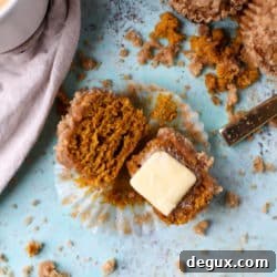 Pumpkin Chai Muffins with Spiced Crumble Topping 9 img 47162 8