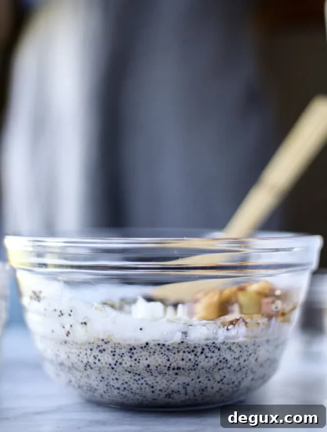 overnight autumn breakfast quinoa I howsweeteats.com