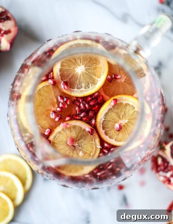 pomegranate orange punch I howsweeteats.com 