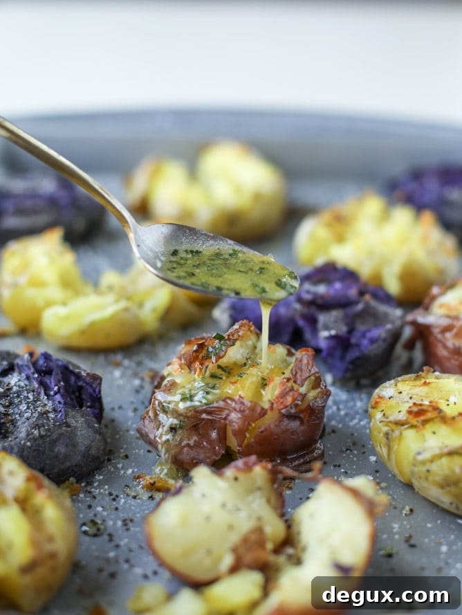 Buttery Rosemary Smashed Potatoes with Creamy Burrata (Video) 6 crispy buttered rosemary smashed potatoes with burrata I howsweeteats.com