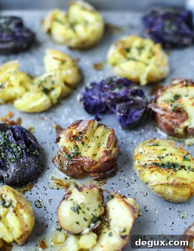 Buttery Rosemary Smashed Potatoes with Creamy Burrata (Video) 7 crispy buttered rosemary smashed potatoes with burrata I howsweeteats.com