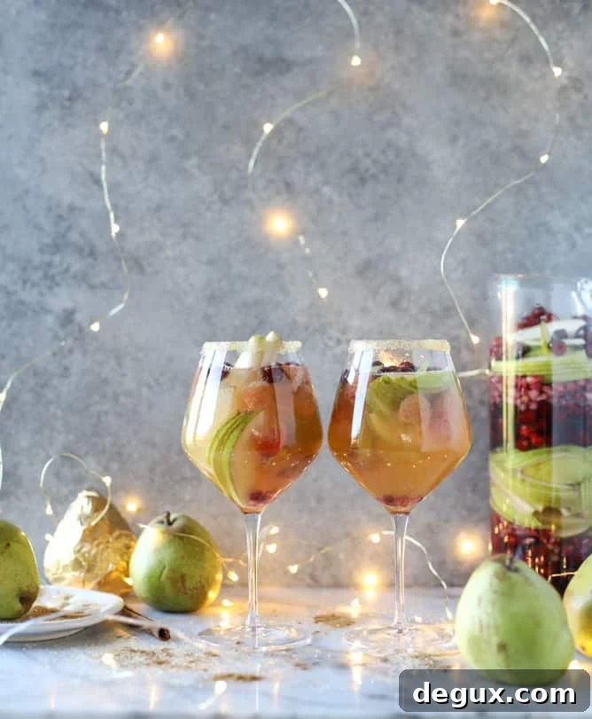 pear sangria I howsweeteats.com 