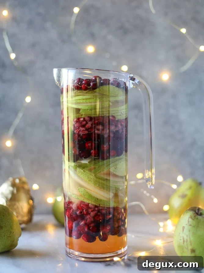 pear sangria I howsweeteats.com 