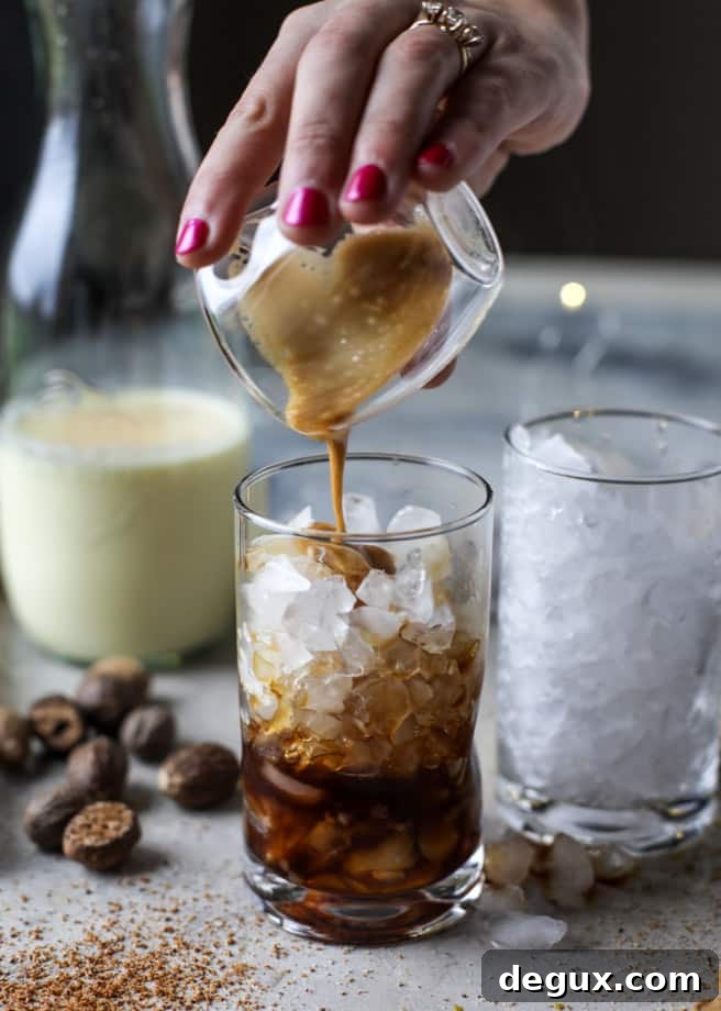 iced eggnog lattes I howsweeteats.com 