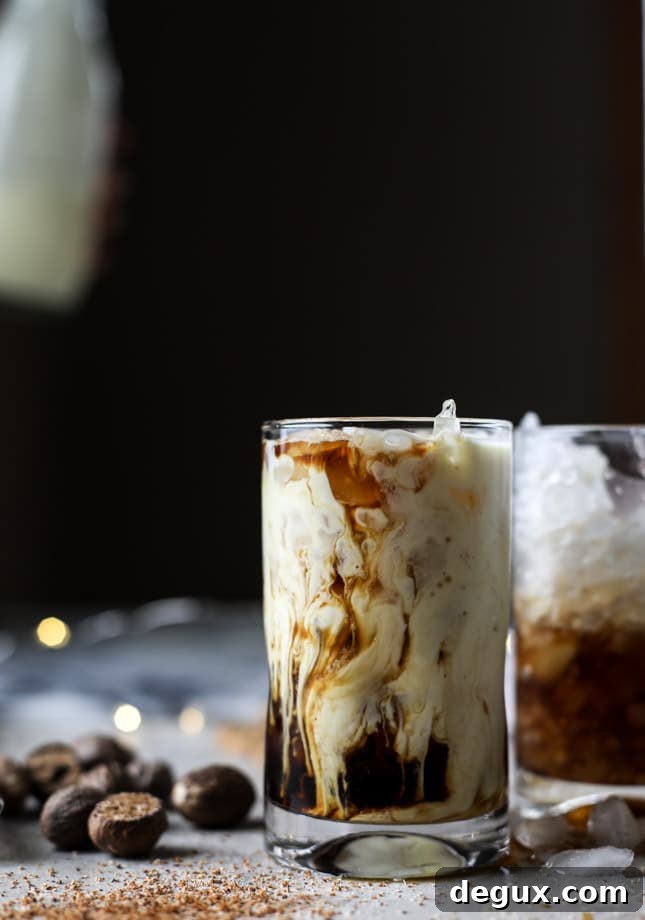 iced eggnog lattes I howsweeteats.com 