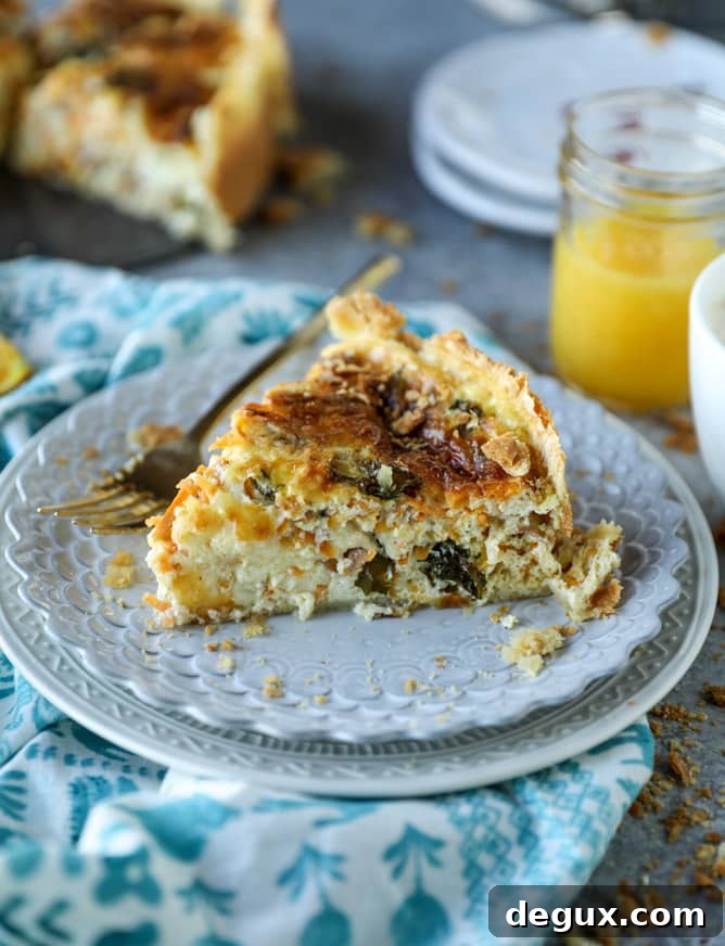 spiralized sweet potato, kale and bacon quiche I howsweeteats.com 