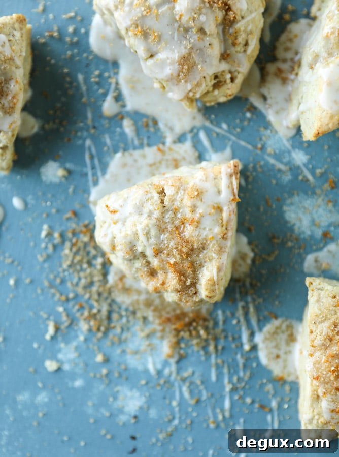 Cinnamon Orange Mini Scones — Soft Zesty Tea Treats 7 mini cinnamon orange scones I howsweeteats.com