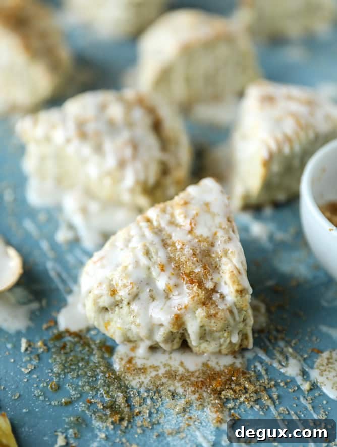 Cinnamon Orange Mini Scones — Soft Zesty Tea Treats 8 mini cinnamon orange scones I howsweeteats.com