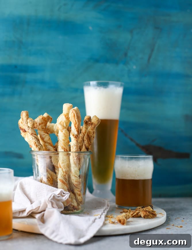 roasted garlic and sharp cheddar cheese straws I howsweeteats.com 