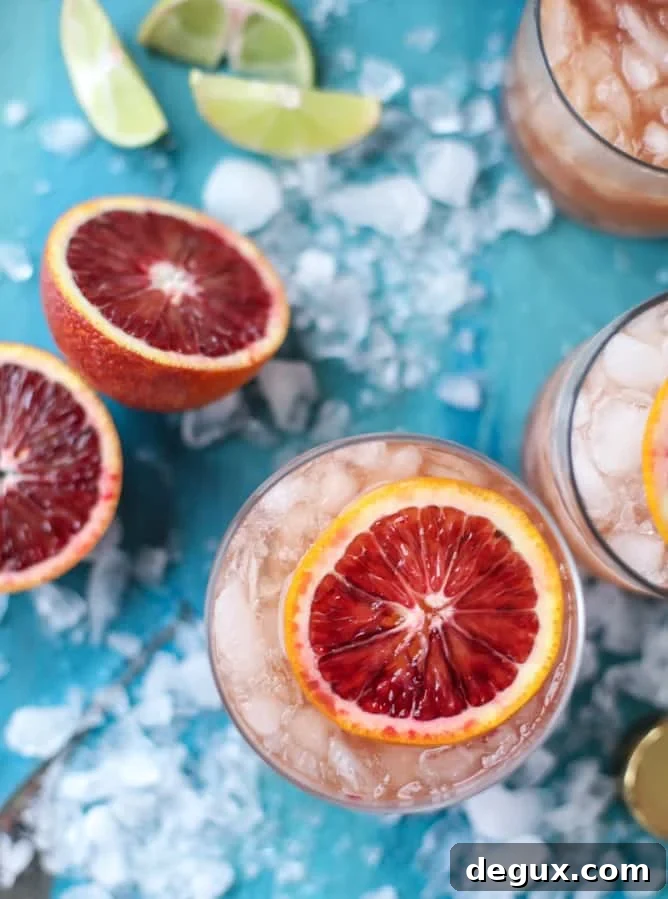 blood orange tequila fizz I howsweeteats.com 