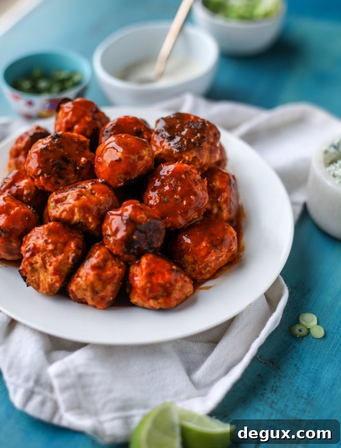 slow cooker buffalo chicken meatballs I howsweeteats.com 