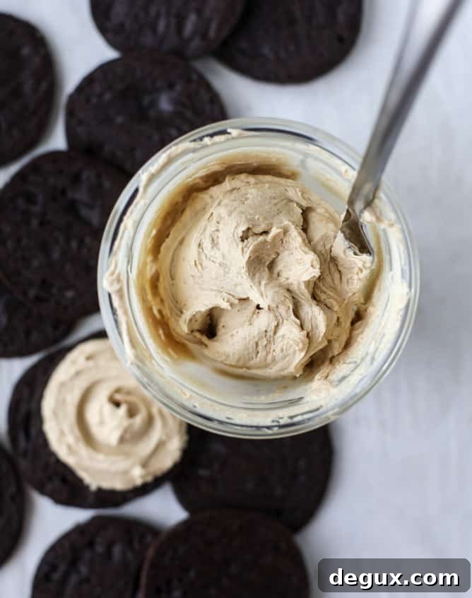 peanut butter oreos I howsweeteats.com 