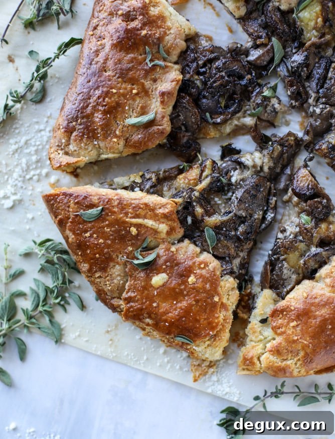 portobello mushroom galette with gruyere thyme crust I howsweeteats.com 