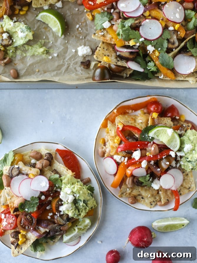veggie fajita sheet pan nachos I howsweeteats.com