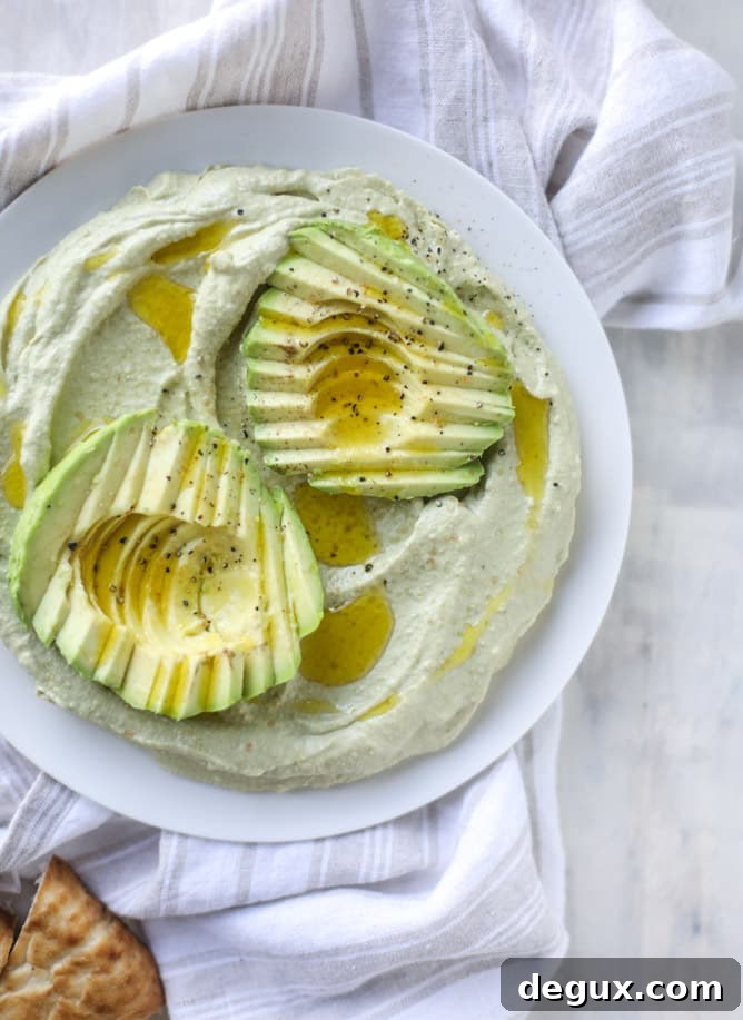 avocado hummus I howsweeteats.com