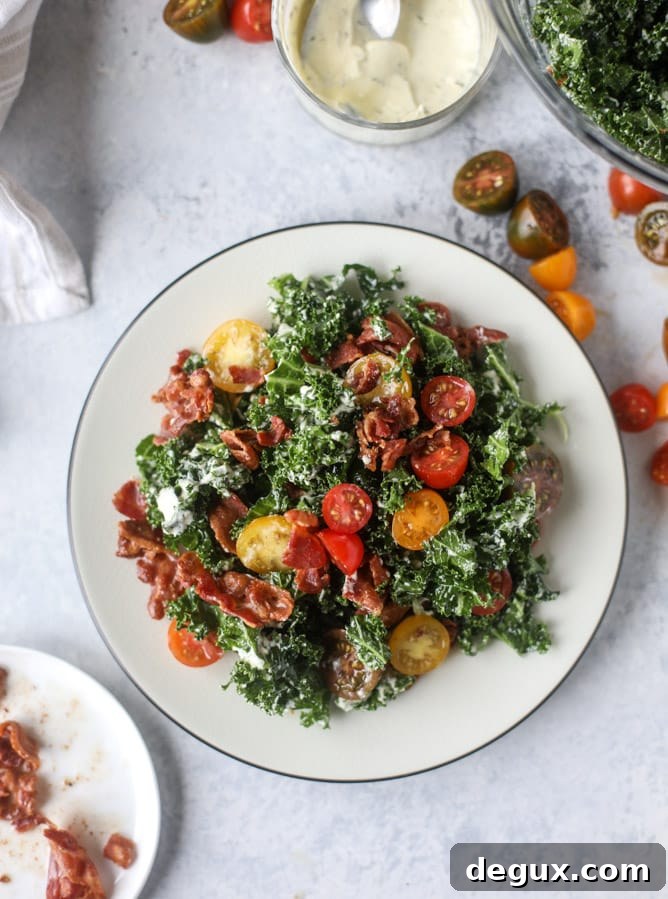 BLT Kale Salad with Greek Yogurt Ranch Dressing 2 BLT shredded kale salad with greek yogurt ranch I howsweeteats.com