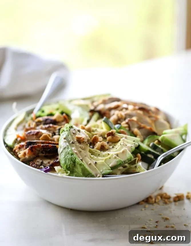 chicken avocado salad with peanut dressing I howsweeteats.com
