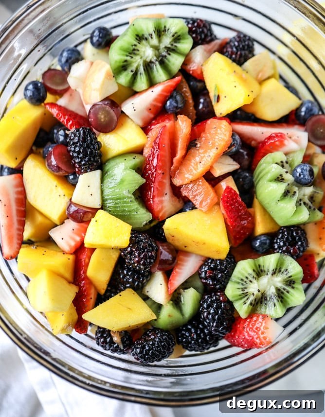 poppy seed fruit salad I howsweeteats.com