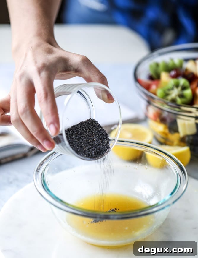 poppy seed fruit salad I howsweeteats.com