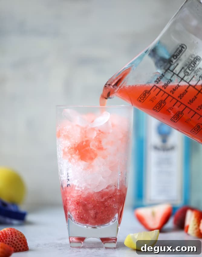 strawberry gin lemonades I howsweeteats.com