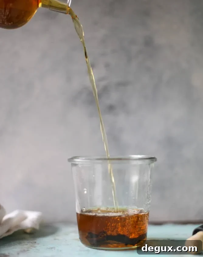 frozen peach and vanilla mint juleps I howsweeteats.com