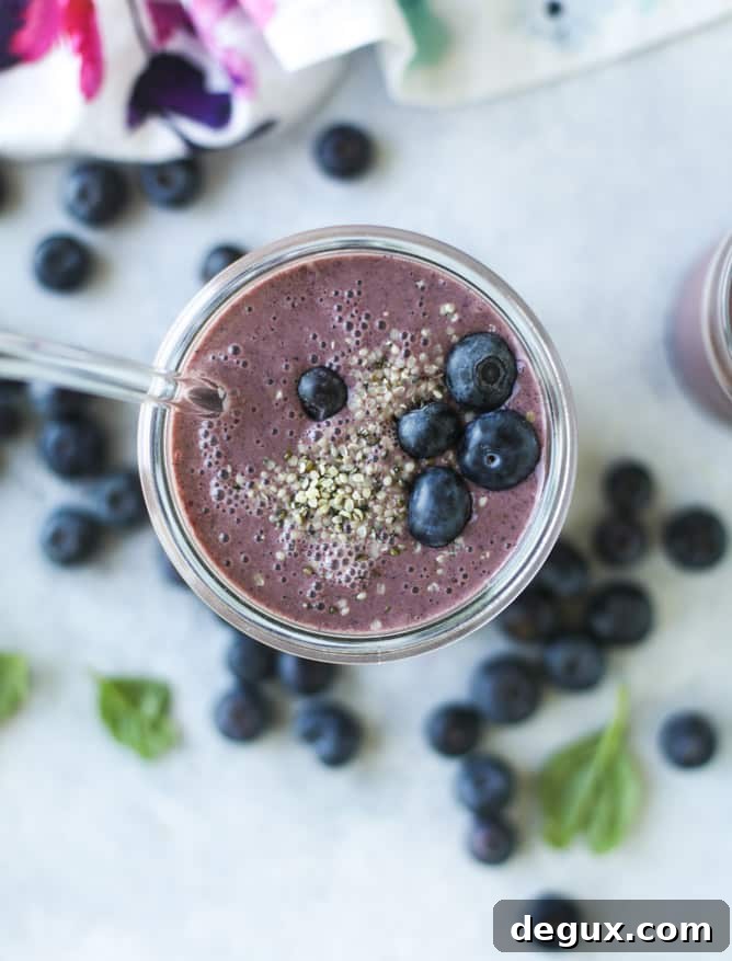 pink dragonfruit + blueberry smoothie I howsweeteats.com