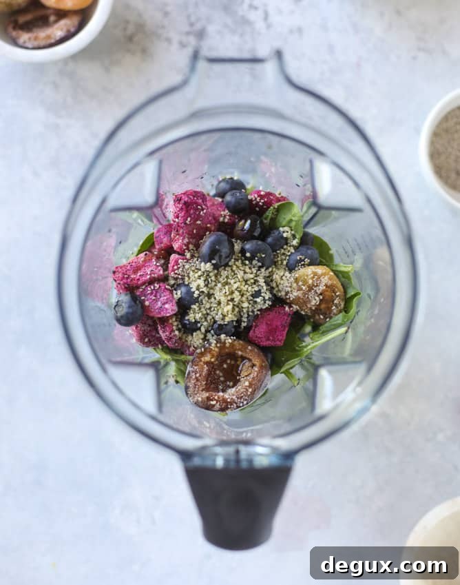 pink dragonfruit + blueberry smoothie I howsweeteats.com