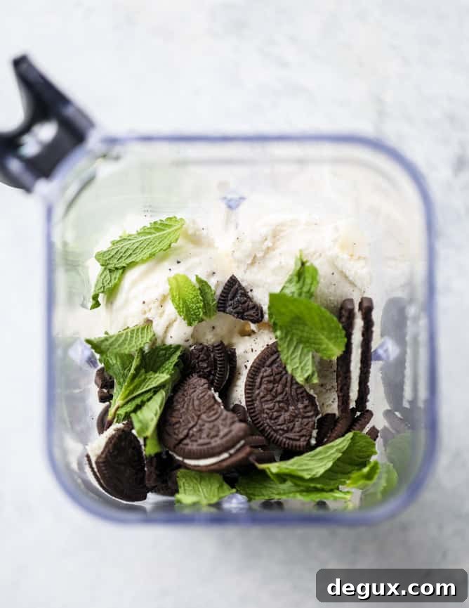 fresh mint cookies and cream shake I howsweeteats.com 