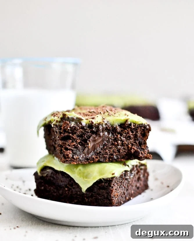 Who I’m Crushing On Right Now 7 Fudgy Avocado Brownies I howsweeteats.com