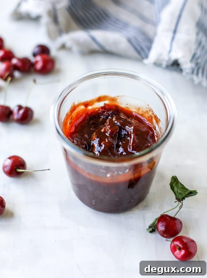 Cherry Chipotle Pulled Pork with Smoky BBQ Sauce 4 pulled pork with cherry chipotle BBQ sauce