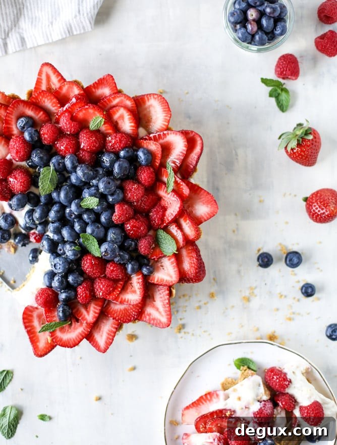 Triple-Berry Star No-Bake Cheesecake Tart (Video) 8 triple berry cheesecake tart