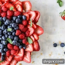 Triple-Berry Star No-Bake Cheesecake Tart (Video) 9 img 50218 8