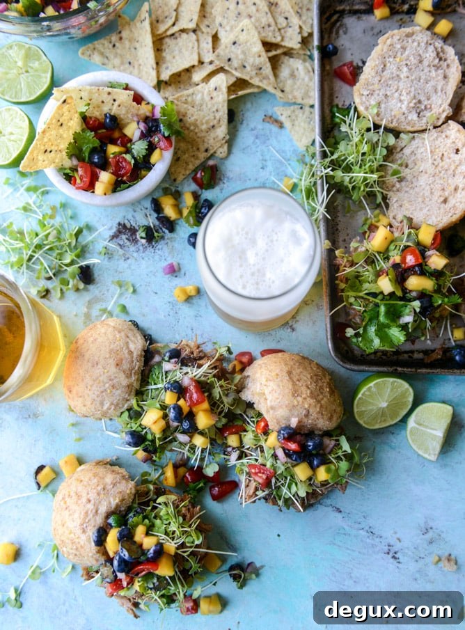 Currently Crushing On: 10 Must-Try 4th of July Recipes 8 kalua pork sliders (and 10 recipes for the 4th of july!) I howsweeteats.com