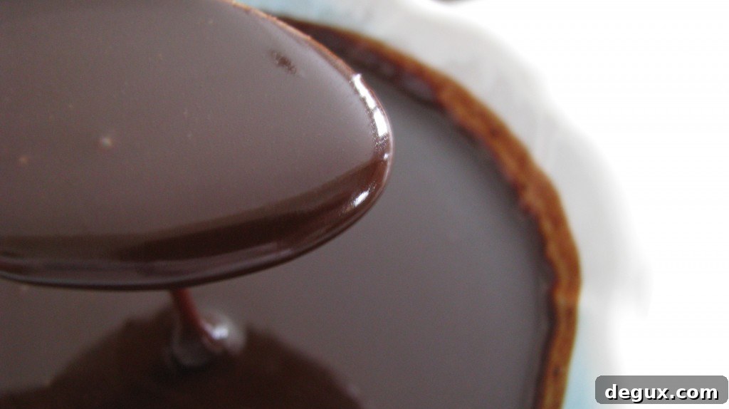 Crepe with chocolate sauce