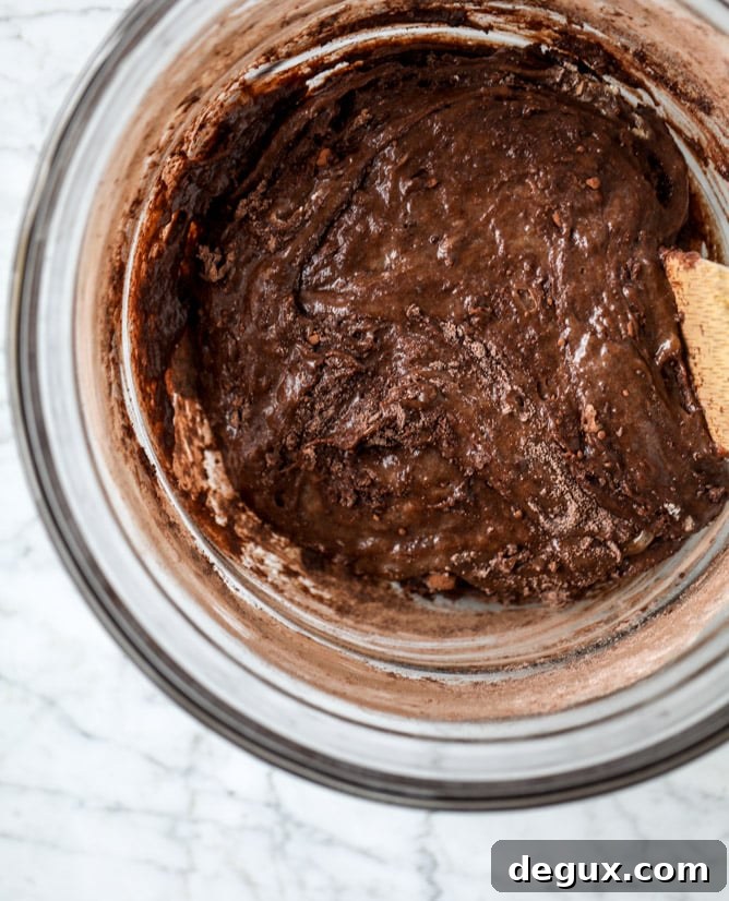 nutella coffee crunch brownies I howsweeteats.com