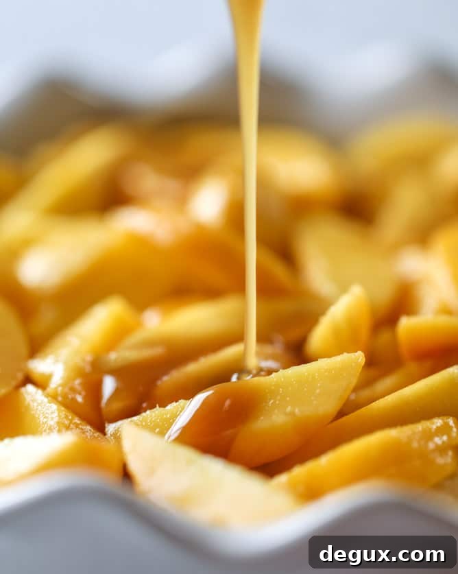 pistachio peach caramel crumble I howsweeteats.com
