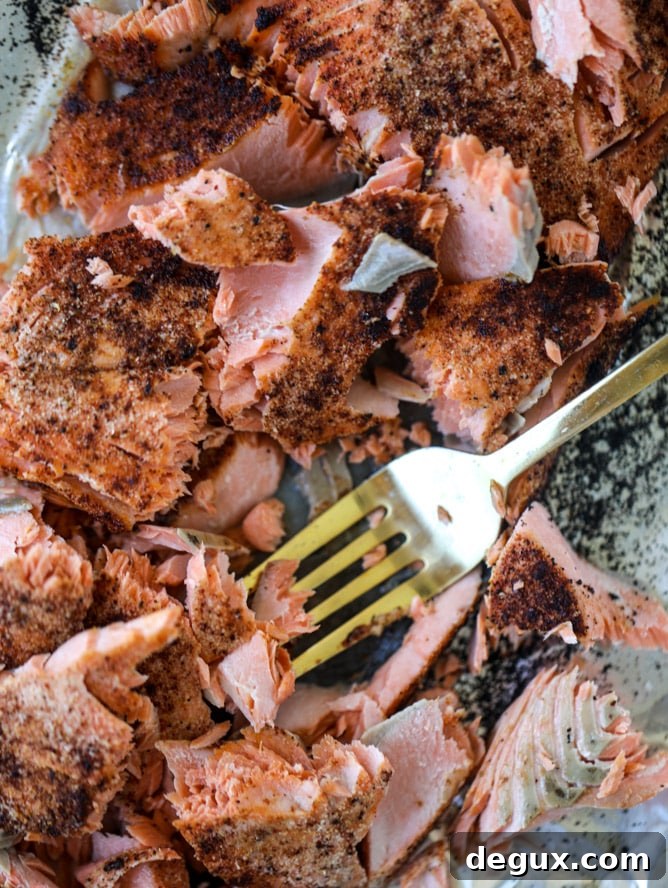 salmon strawberry panzanella salad I howsweeteats.com
