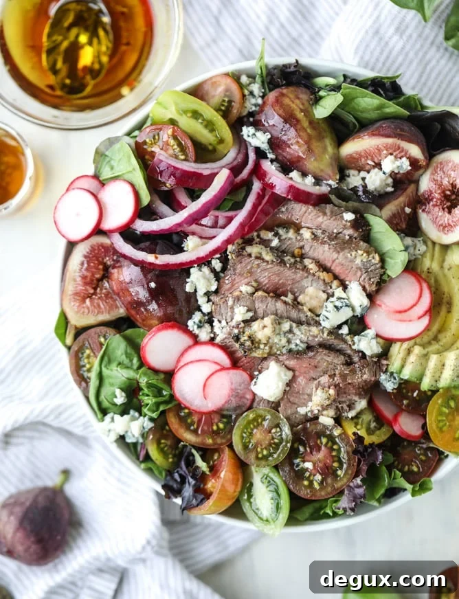 Gorgonzola-Crusted Steak Salad with Balsamic Glaze 5 gorgonzola crusted steak salads I howsweeteats.com