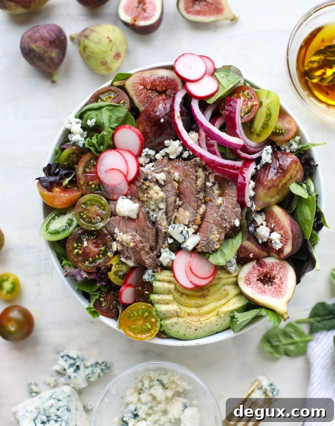 Gorgonzola-Crusted Steak Salad with Balsamic Glaze 6 gorgonzola crusted steak salads I howsweeteats.com