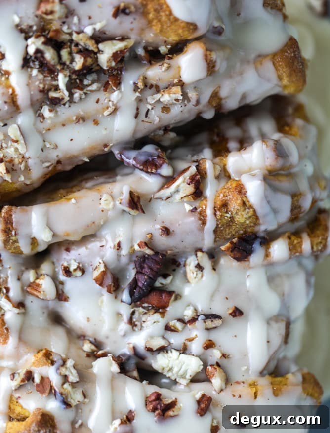 Pumpkin Bourbon Cream Pull-Apart Bread with Toasted Pecans 7 pumpkin, bourbon cream and toasted pecan pull apart bread