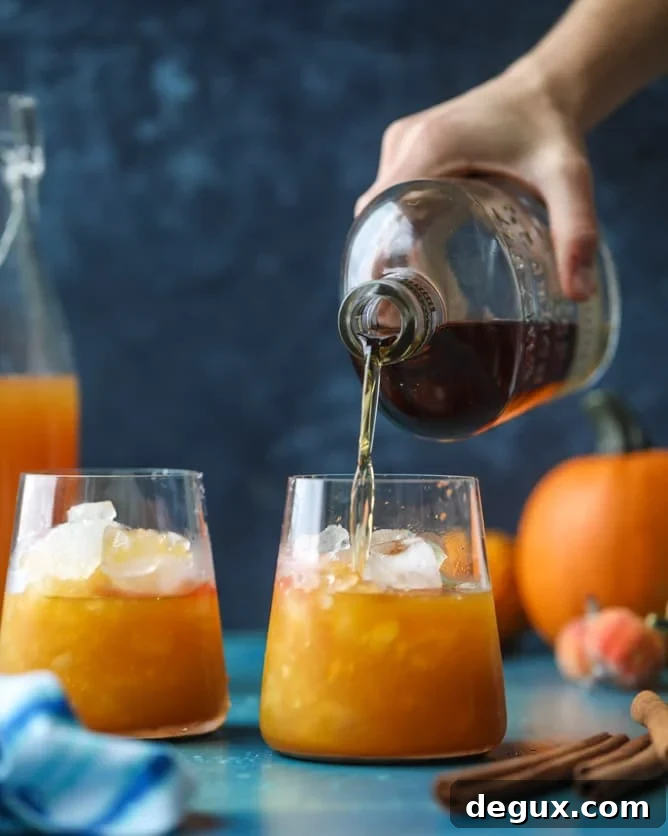 Friendsgiving Pumpkin Bourbon Smash Cocktail Recipe 5 pumpkin pie bourbon smash I howsweeteats.com