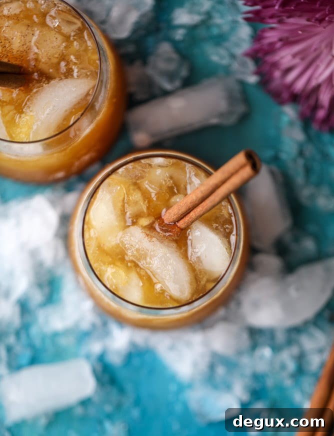 Friendsgiving Pumpkin Bourbon Smash Cocktail Recipe 10 pumpkin pie bourbon smash I howsweeteats.com
